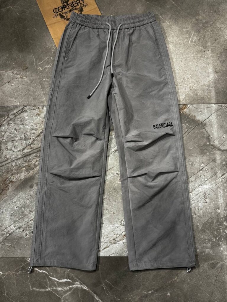 Штаны Balenciaga