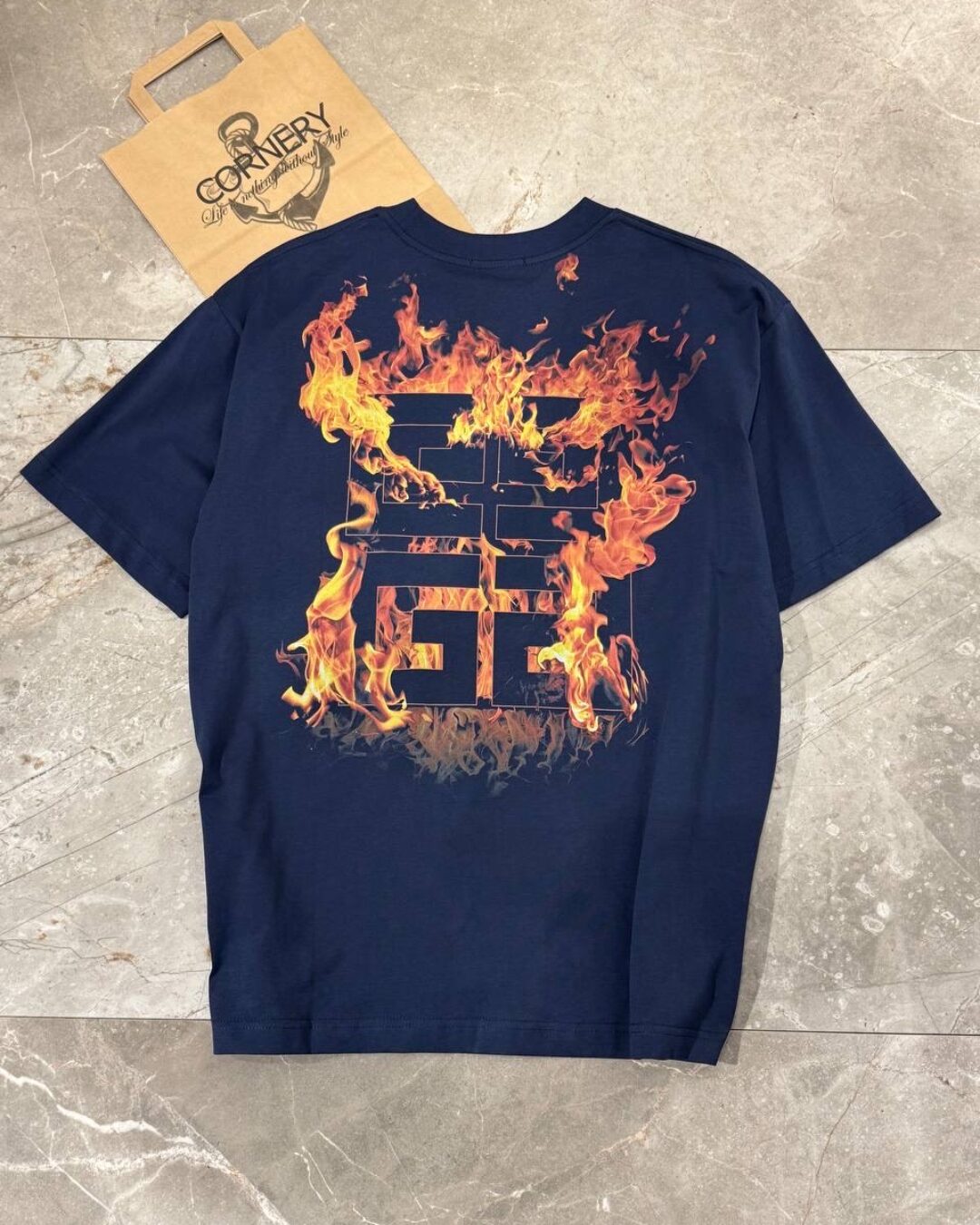 Футболка Givenchy