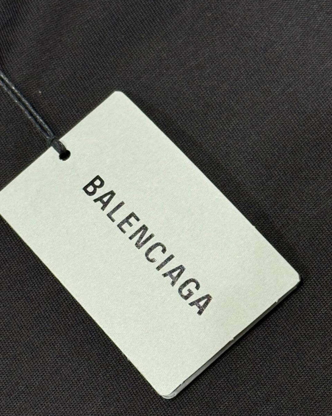 Футболка Balenciaga