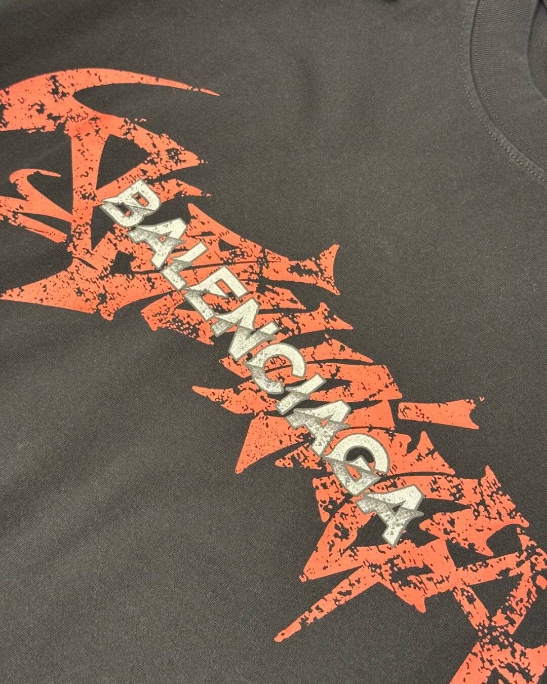 Футболка Balenciaga