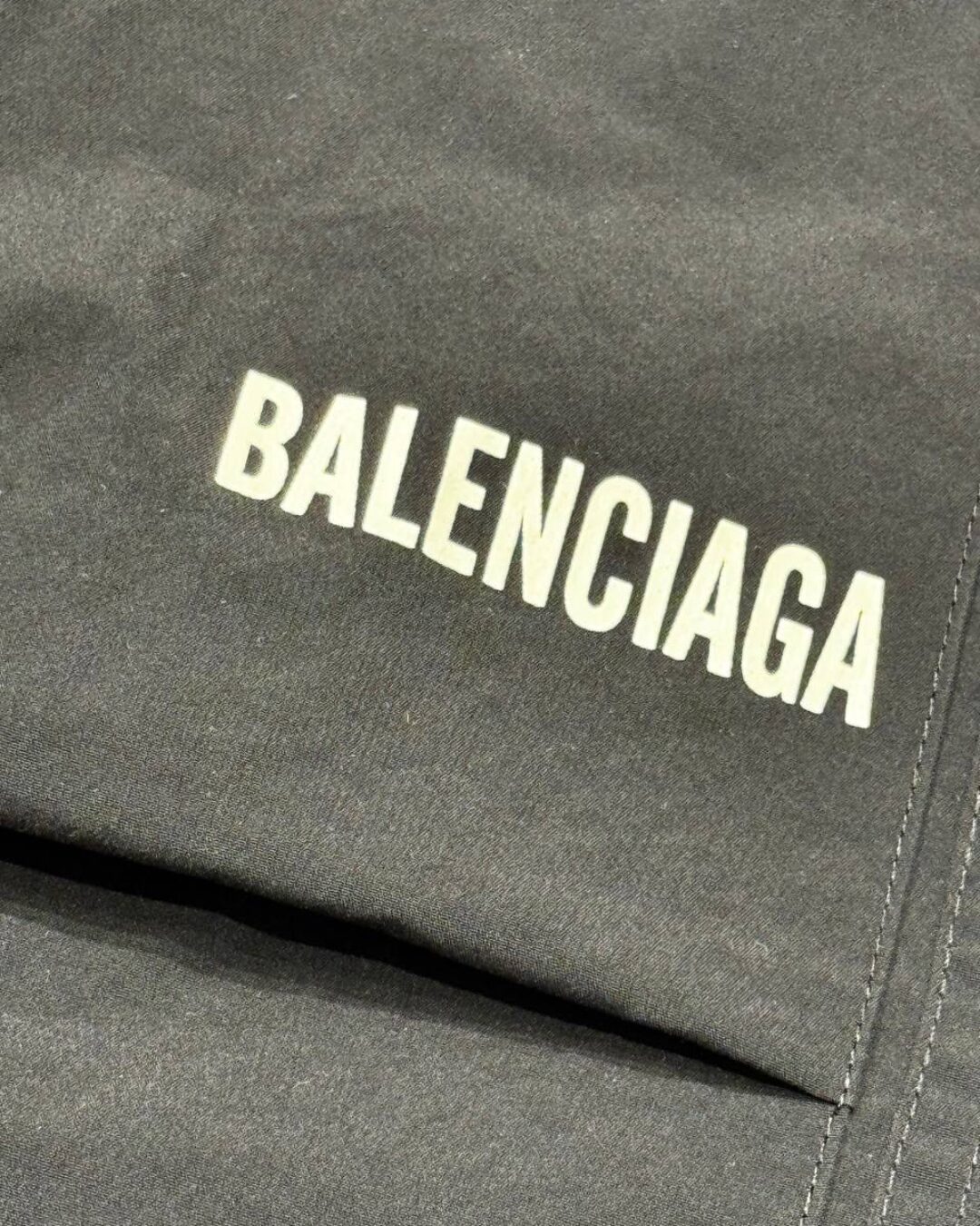 Штаны Balenciaga