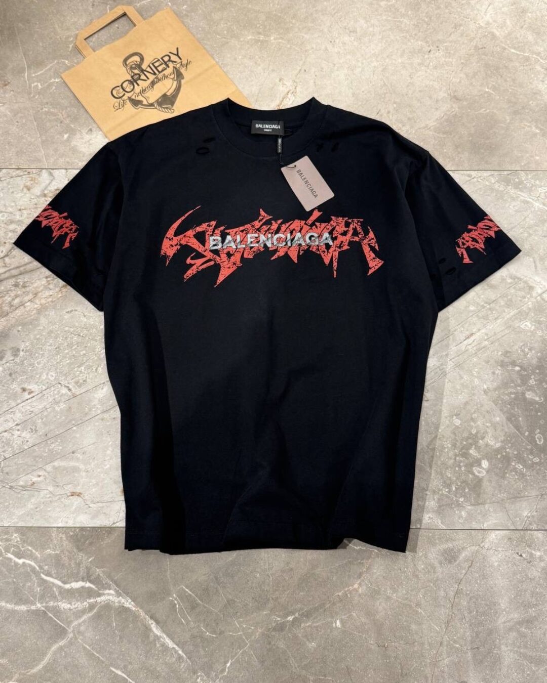 Футболка Balenciaga
