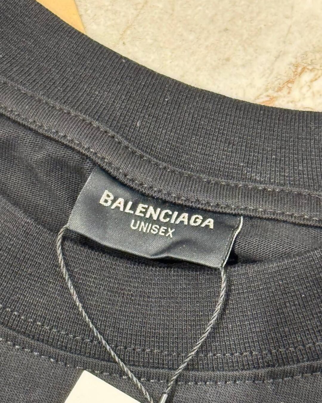 Футболка Balenciaga