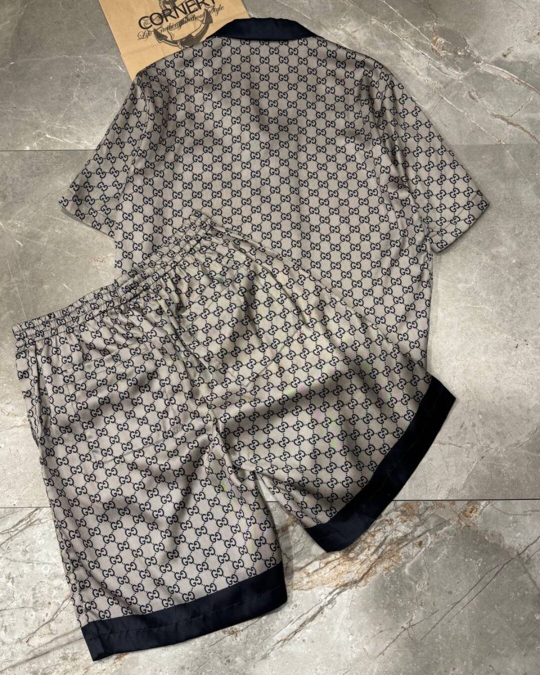 Костюм Gucci