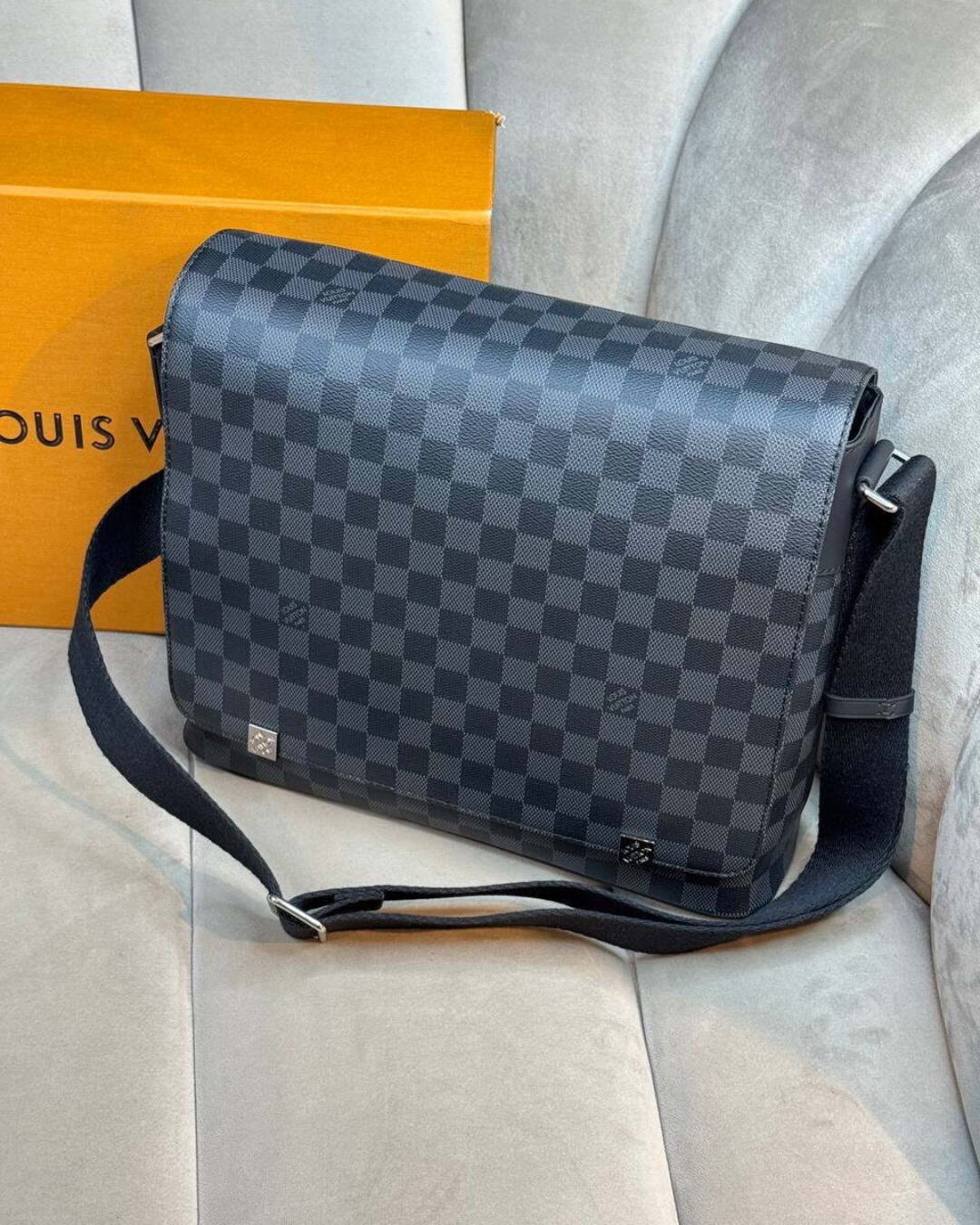 Сумка Louis Vuitton District PM BIG (Премиум)