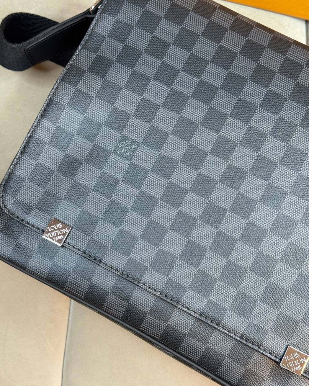 Сумка Louis Vuitton District PM BIG (Премиум)