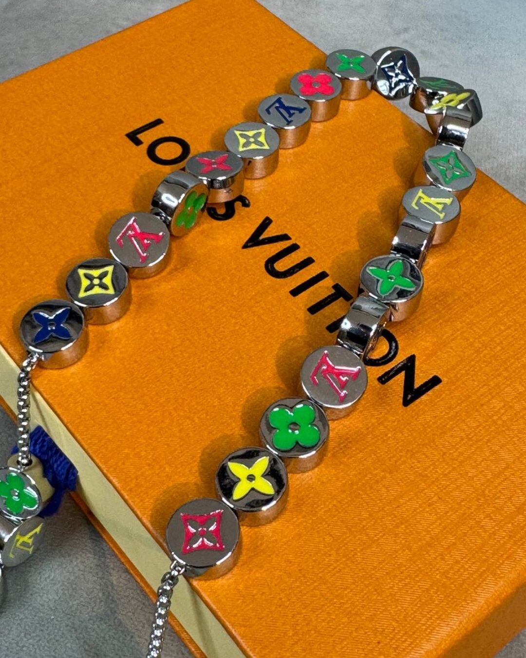 Колье Louis Vuitton