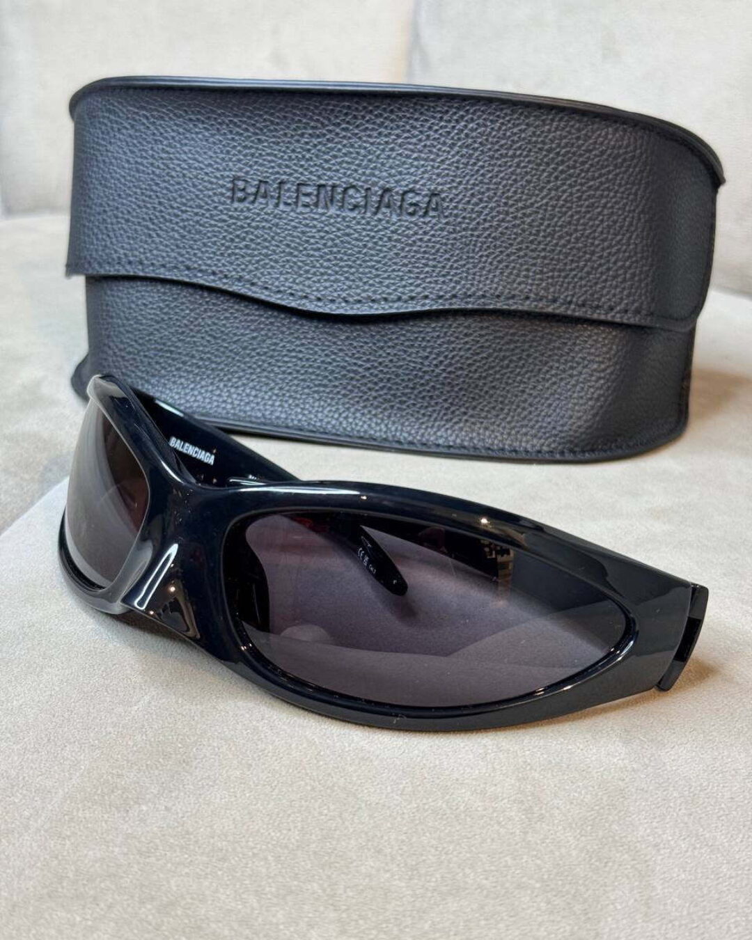 Очки Balenciaga