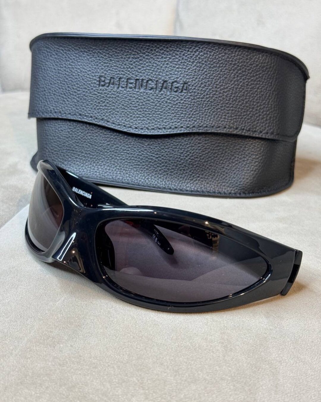 Очки Balenciaga