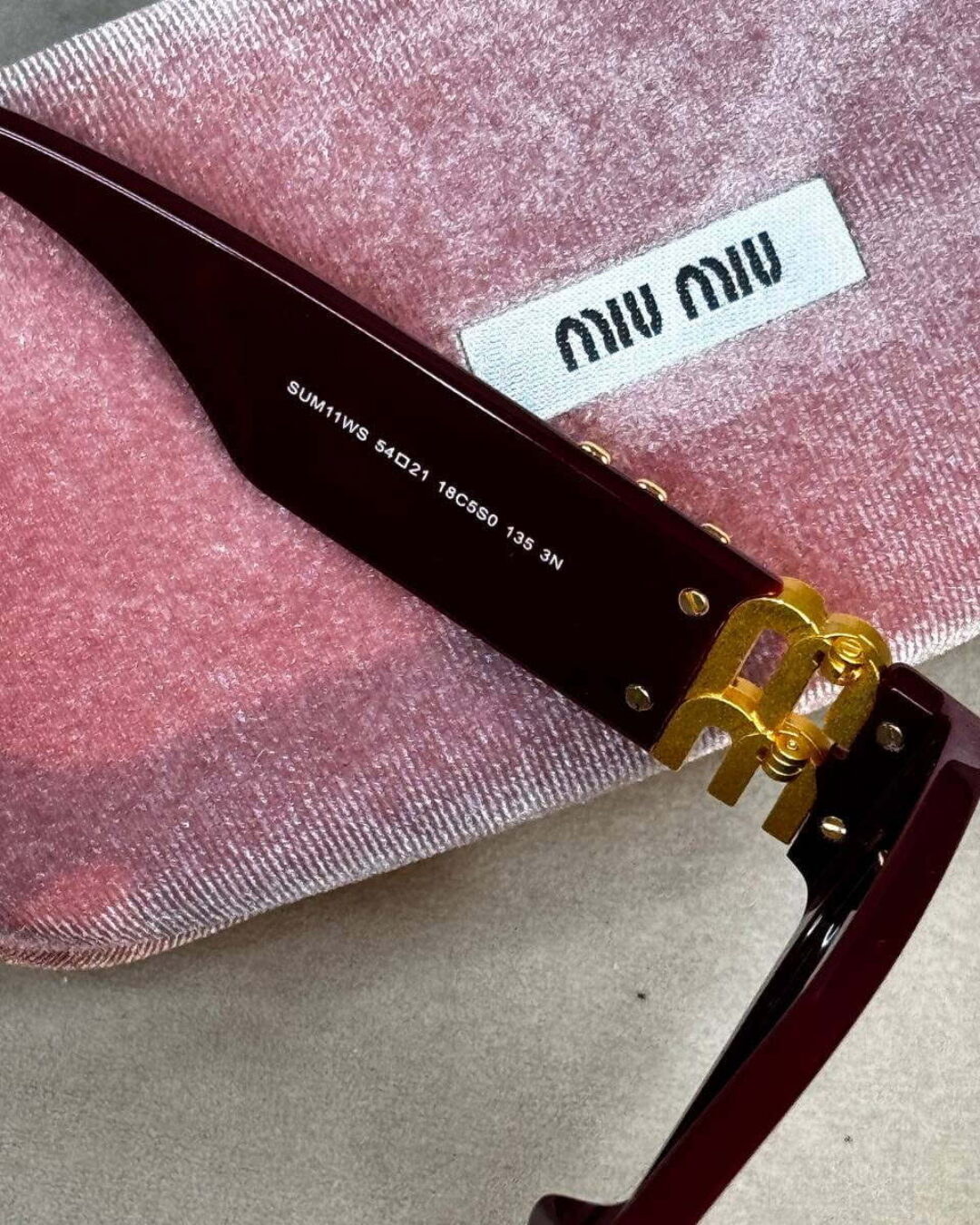 Очки Miu Miu