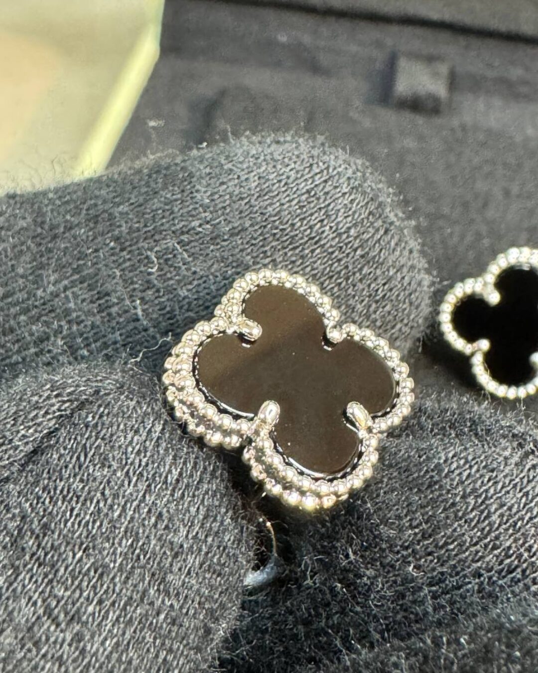 Серьги Van Cleef & Arpels Vintage Alhambra