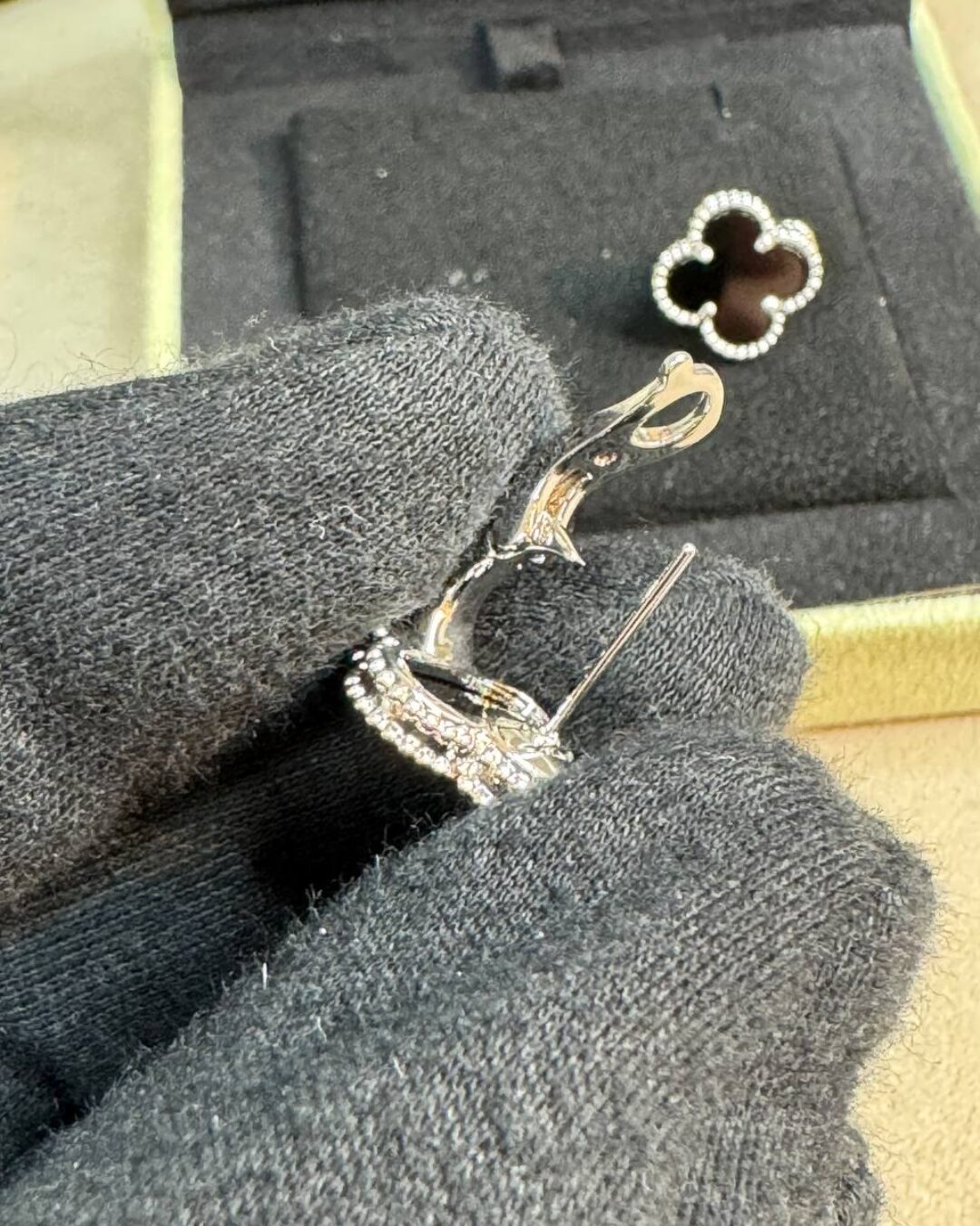 Серьги Van Cleef & Arpels Vintage Alhambra