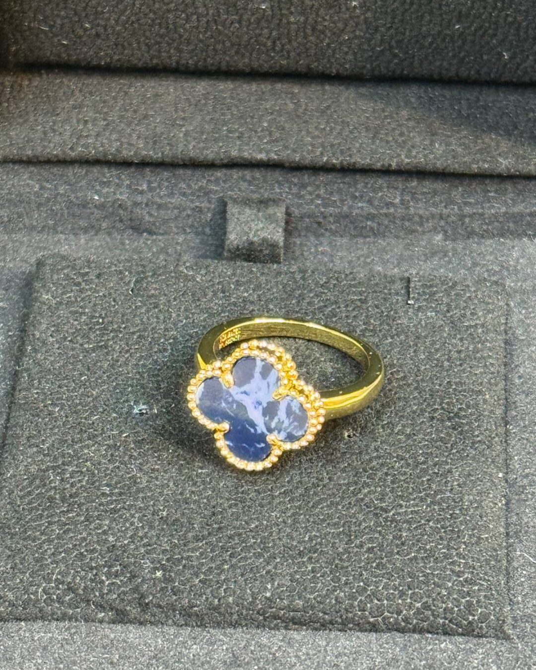 Кольцо Van Cleef & Arpels Vintage Alhambra