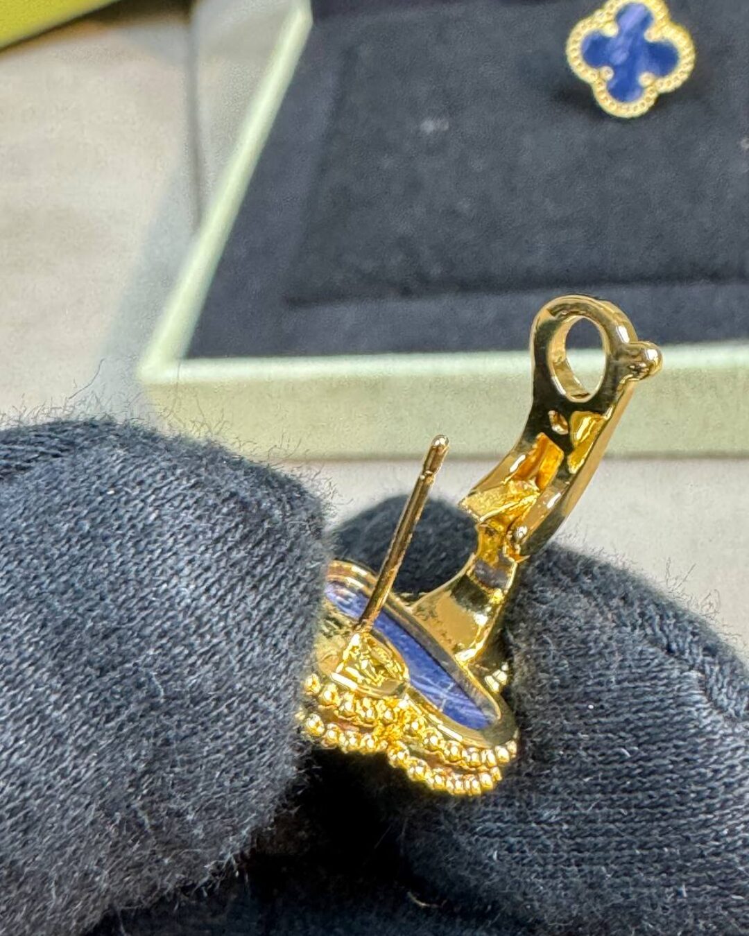 Серьги Van Cleef & Arpels Vintage Alhambra (Gold/Blue)