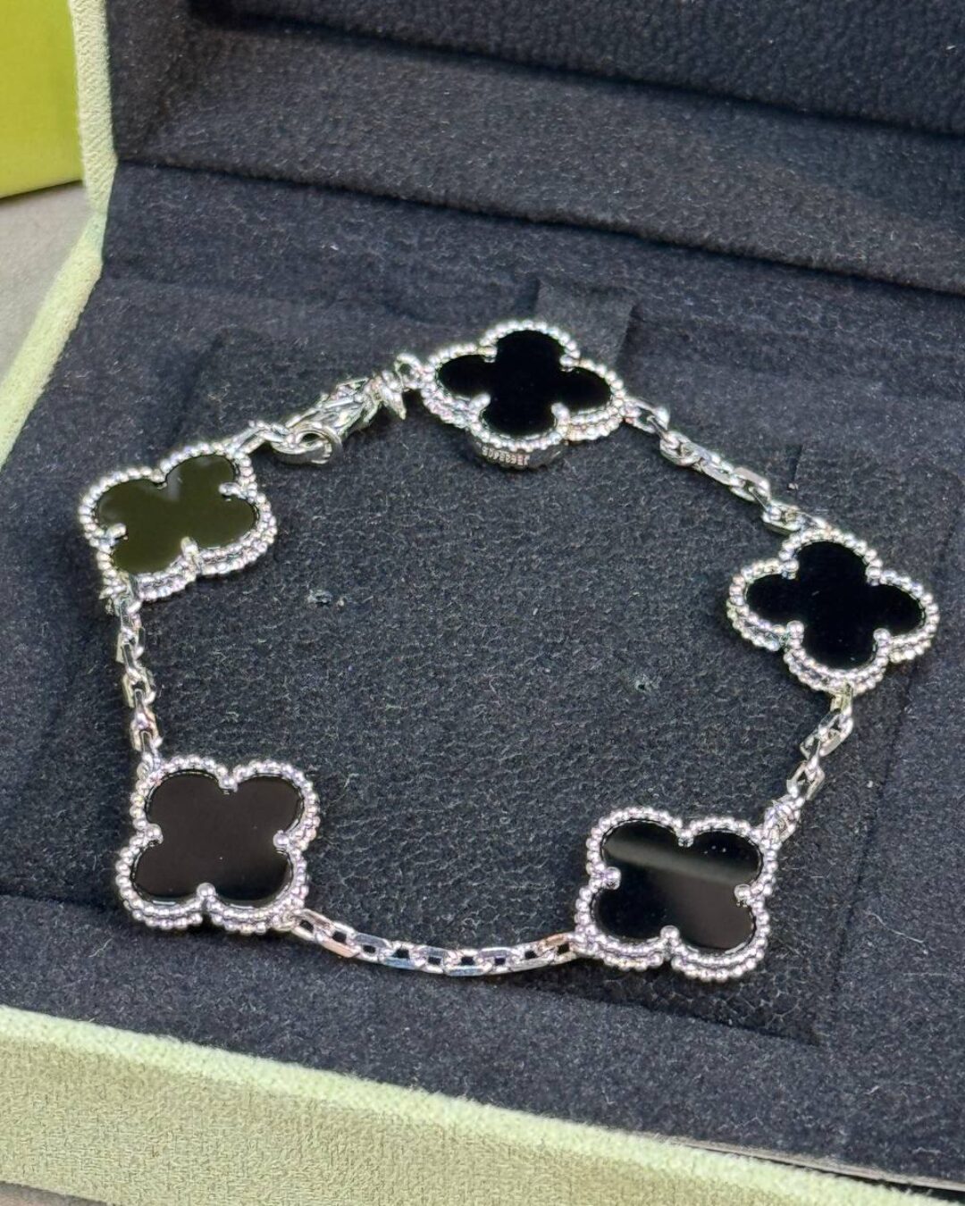 Браслет Van Cleef & Arpels Vintage Alhambra