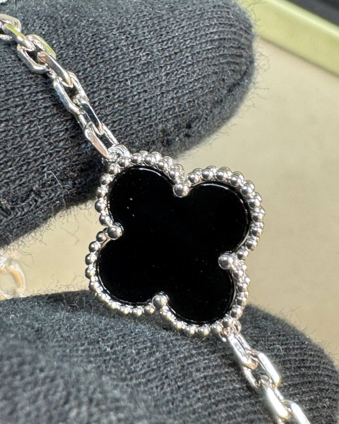 Браслет Van Cleef & Arpels Vintage Alhambra