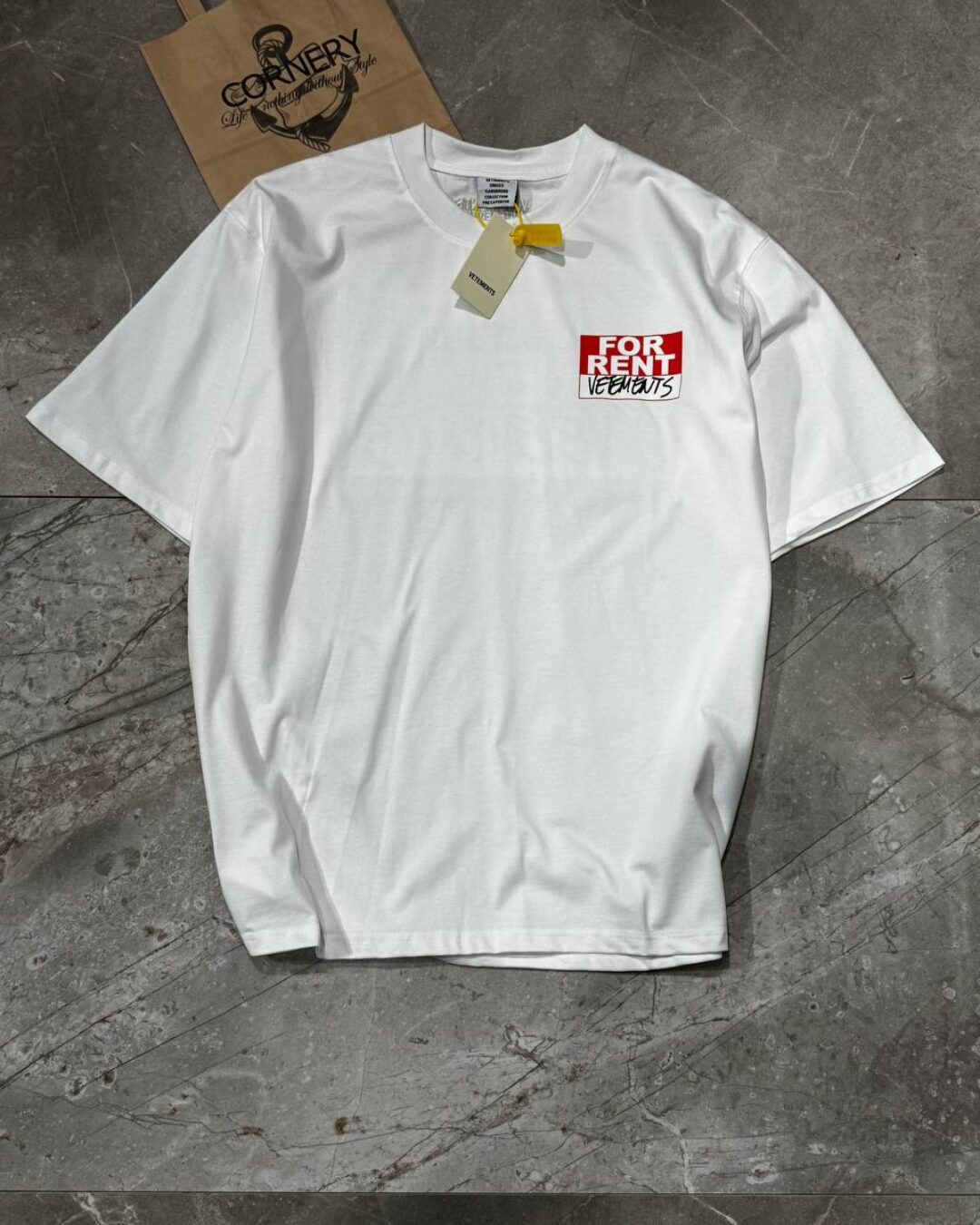 Футболка Vetements