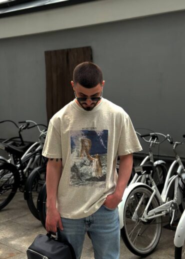 Футболка Represent