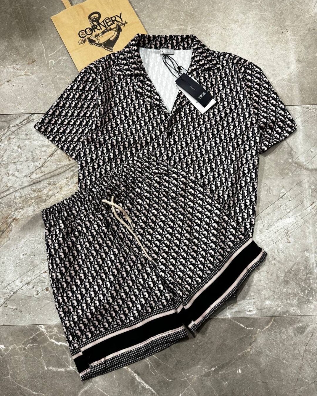 Костюм Dior