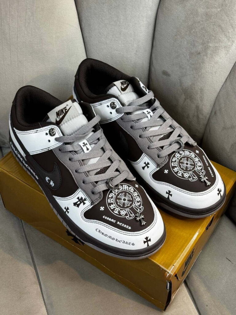Кроссовки Nike x Chrome Hearts