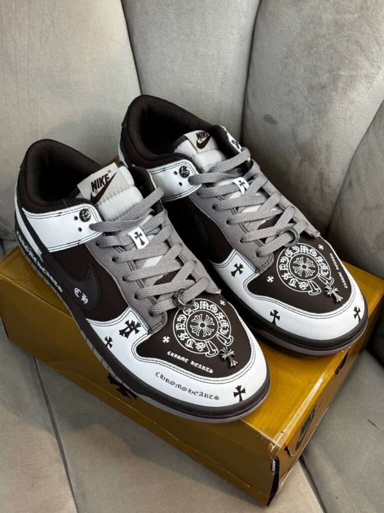 Кроссовки Nike x Chrome Hearts