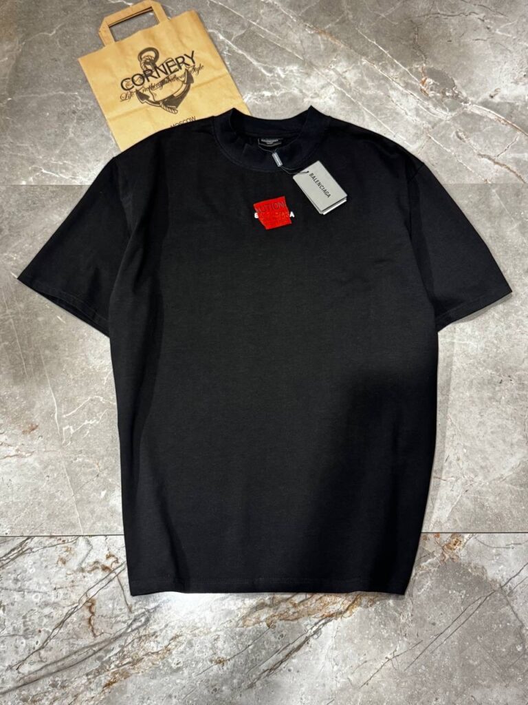 Футболка Balenciaga
