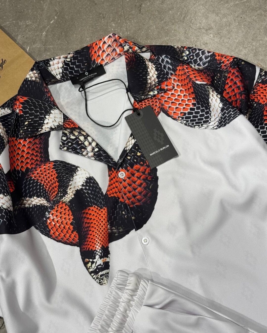 Костюм Marcelo Burlon