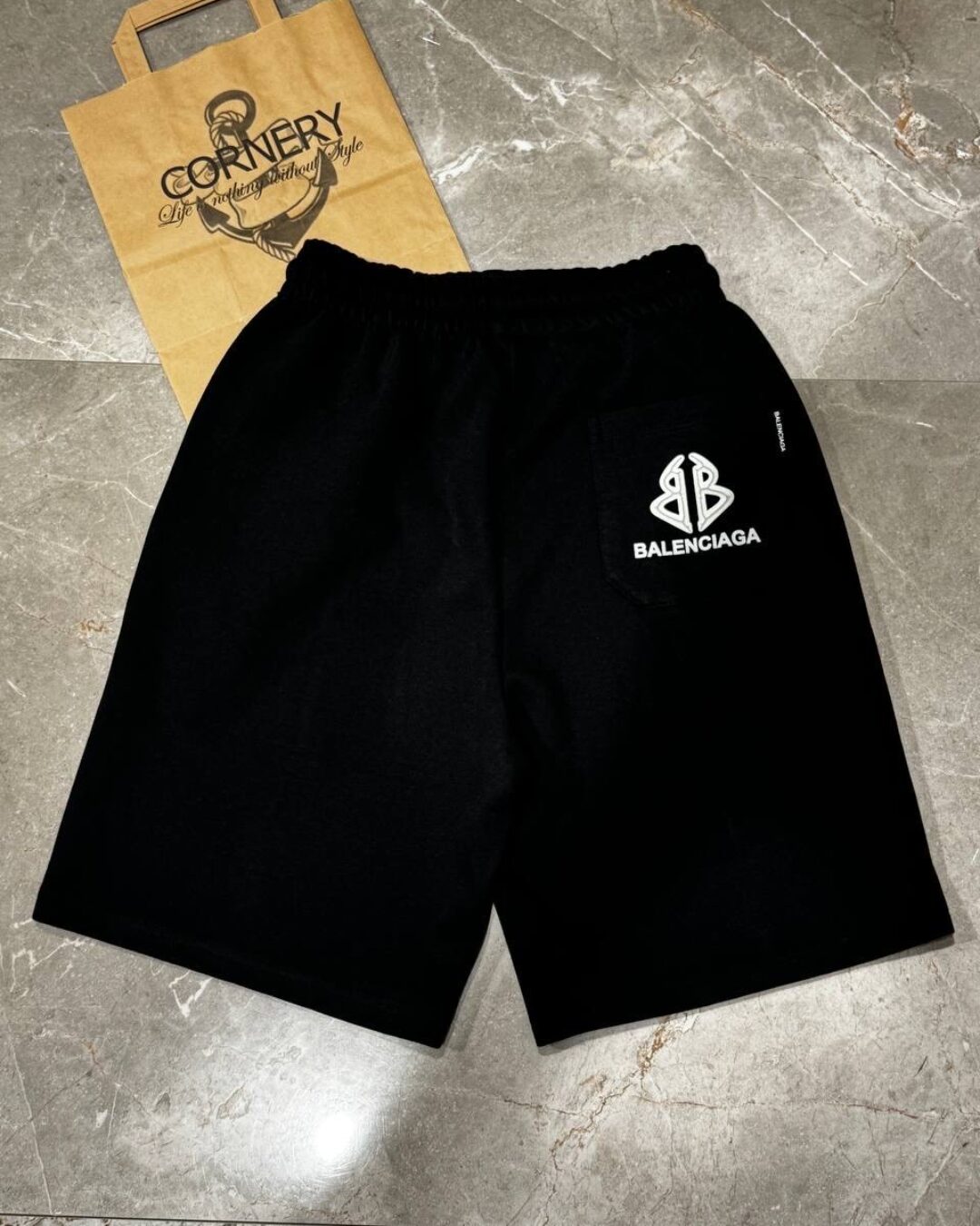 Шорты Balenciaga