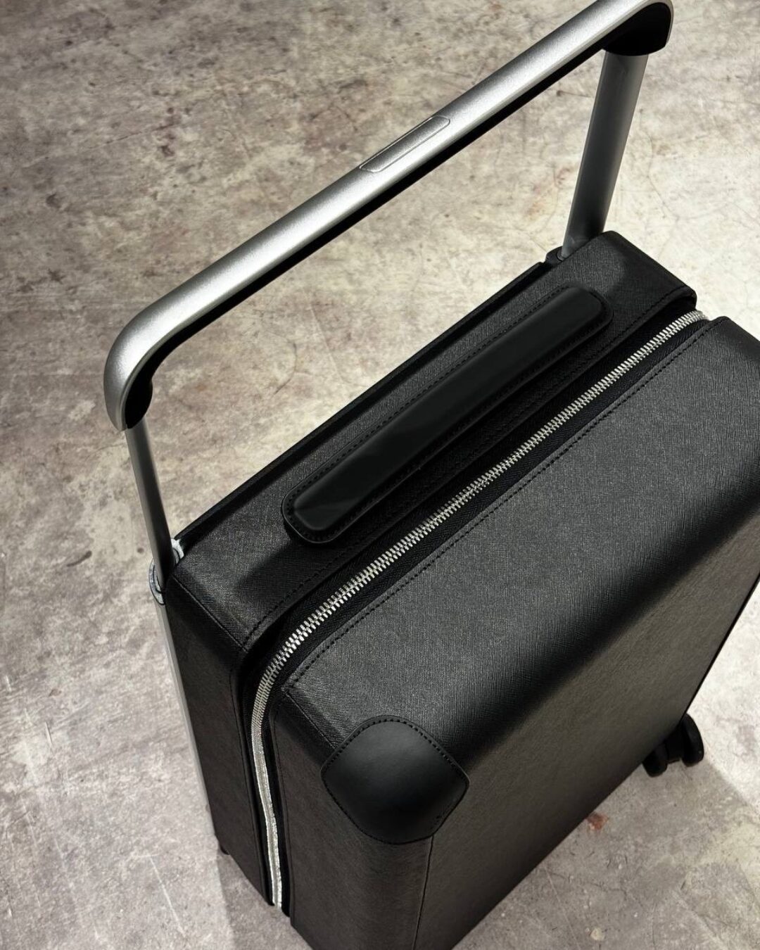 Чемодан Louis Vuitton