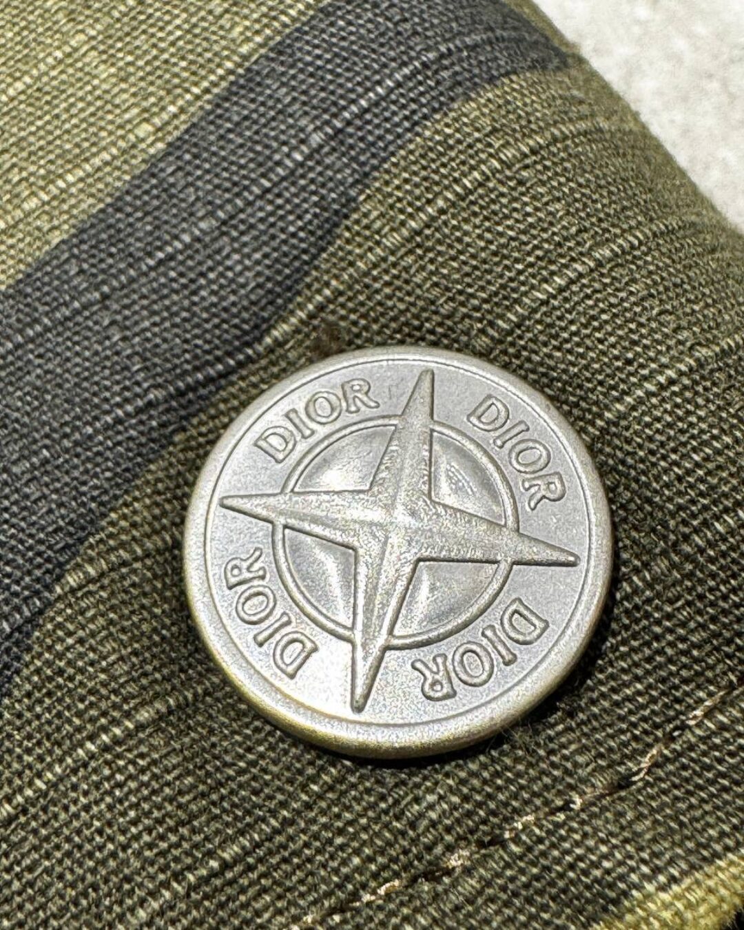 Шорты Dior x Stone Island