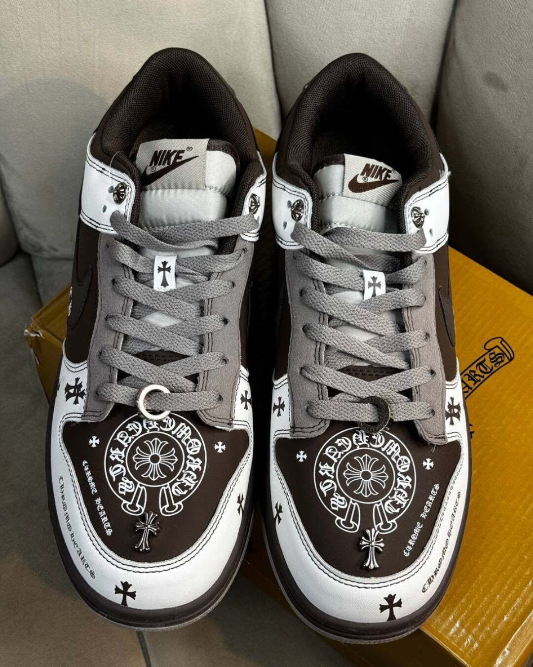 Кроссовки Nike x Chrome Hearts