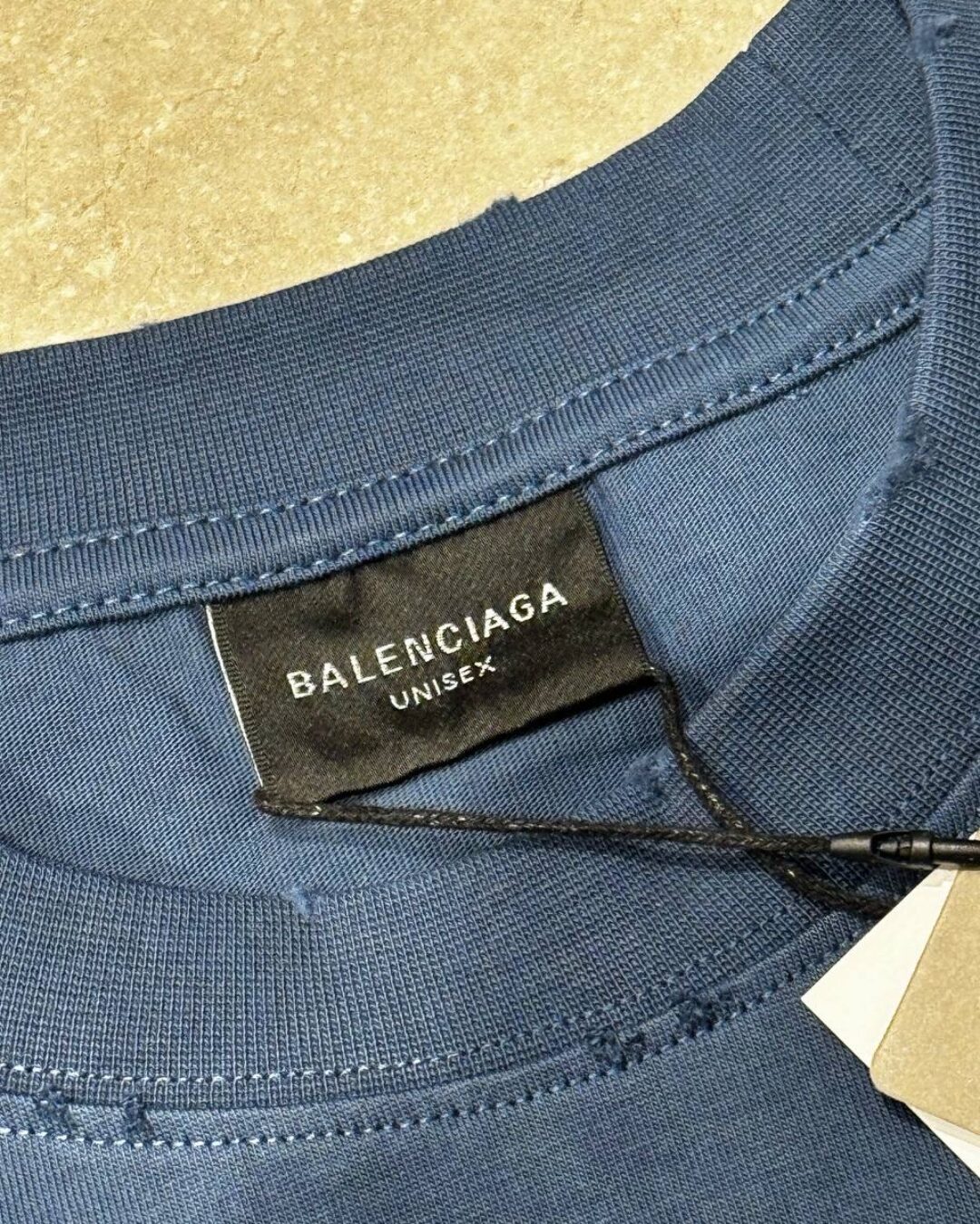 Футболка Balenciaga