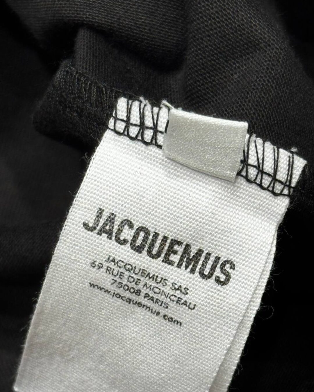 Футболка Jacquemus