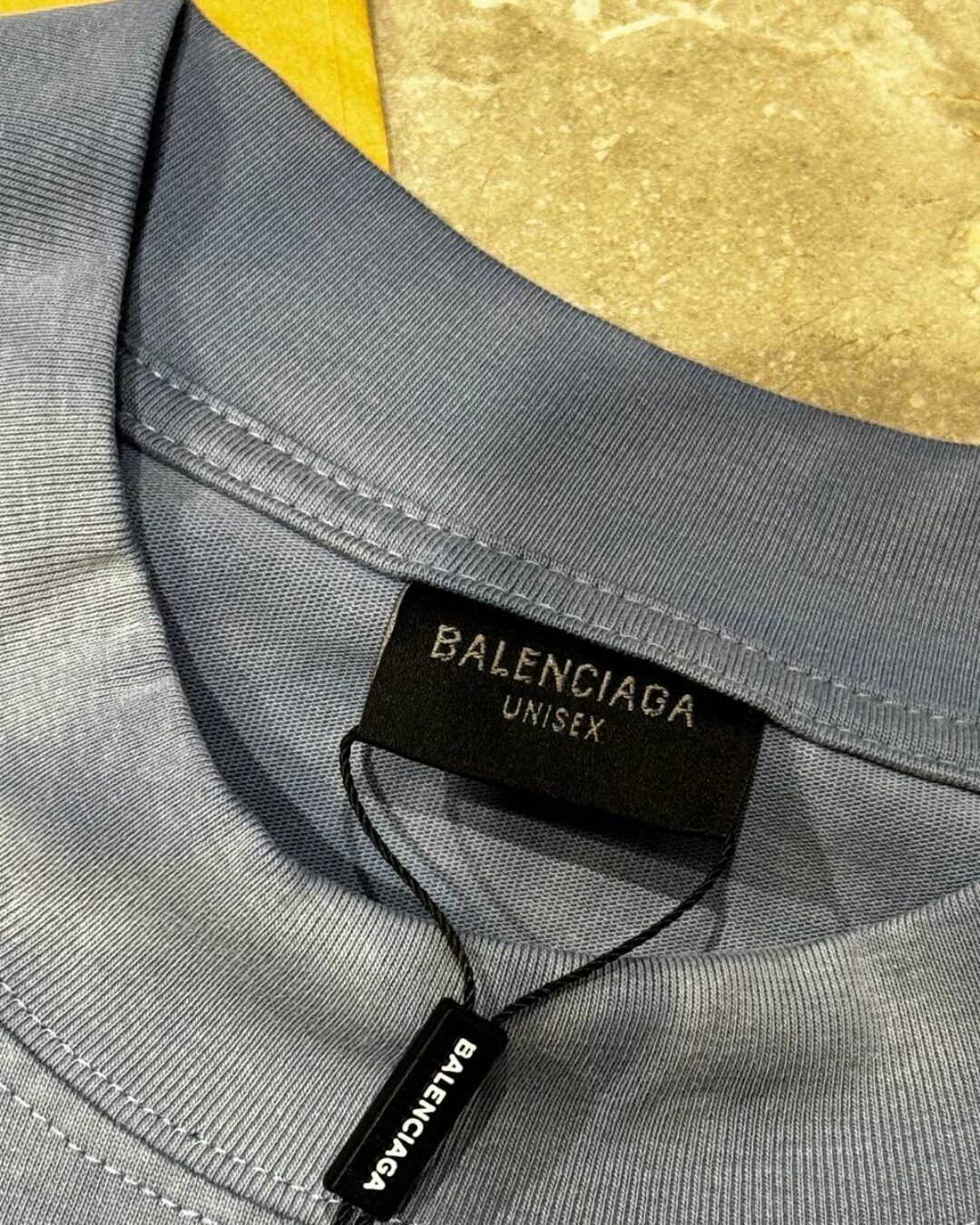 Футболка Balenciaga
