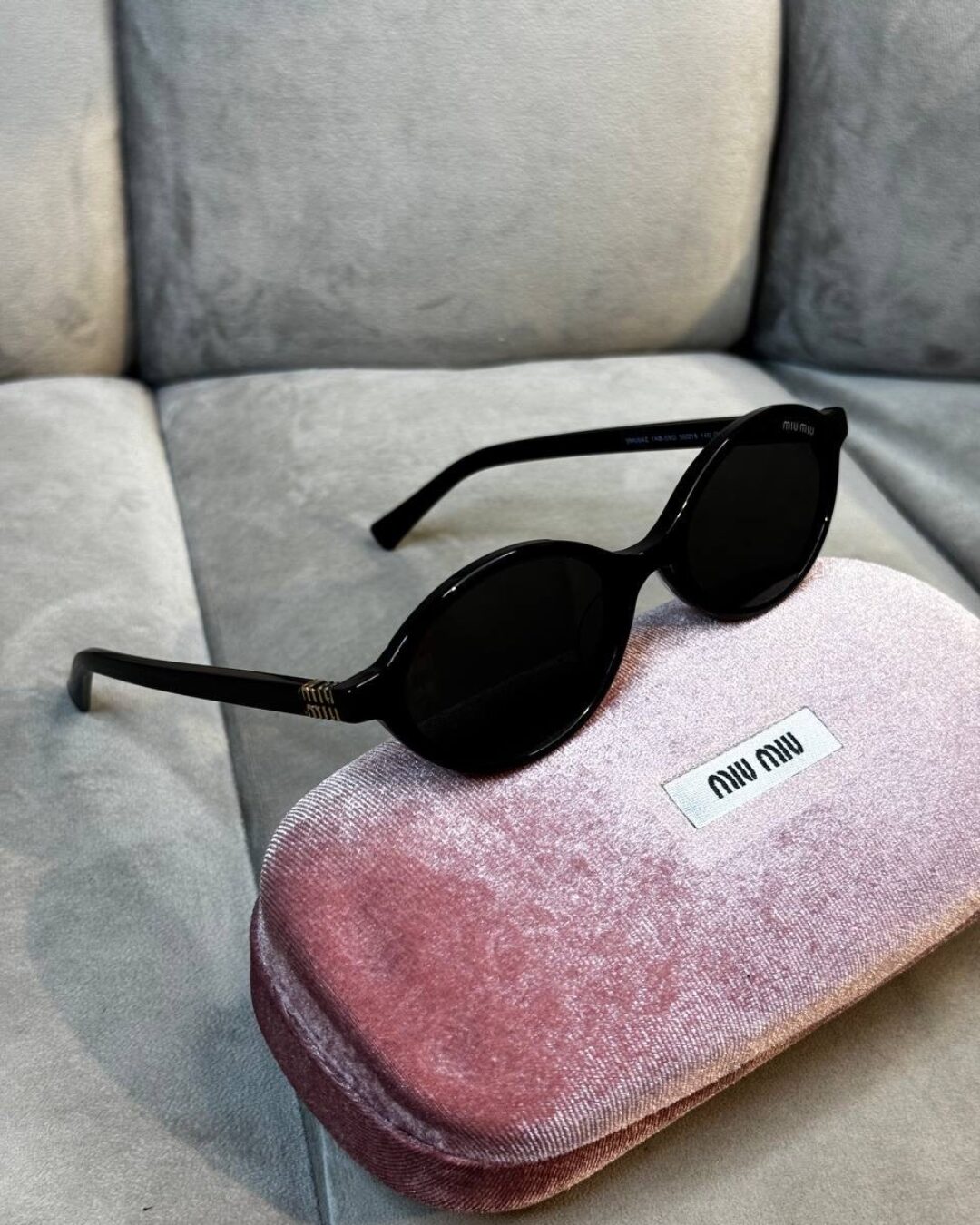 Очки Miu Miu