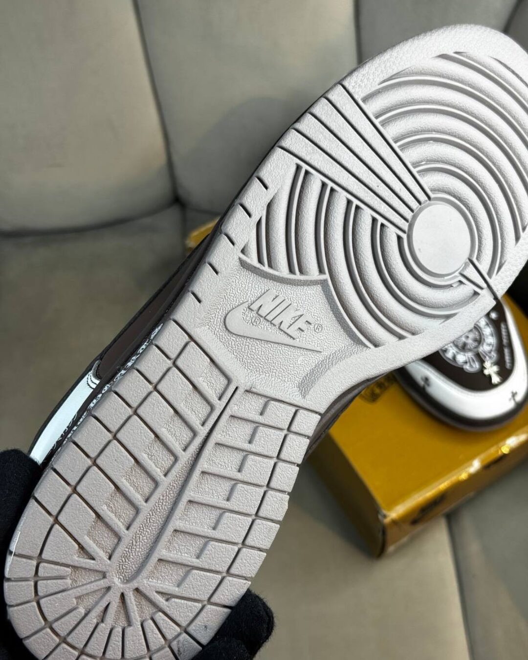 Кроссовки Nike x Chrome Hearts