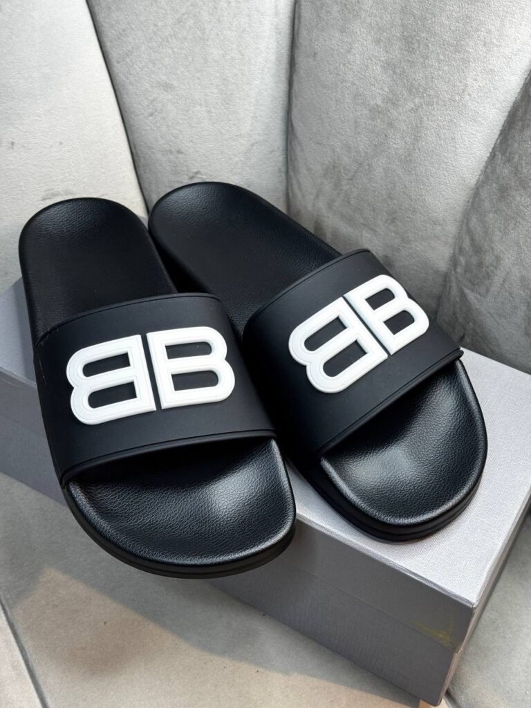 Тапки Balenciaga
