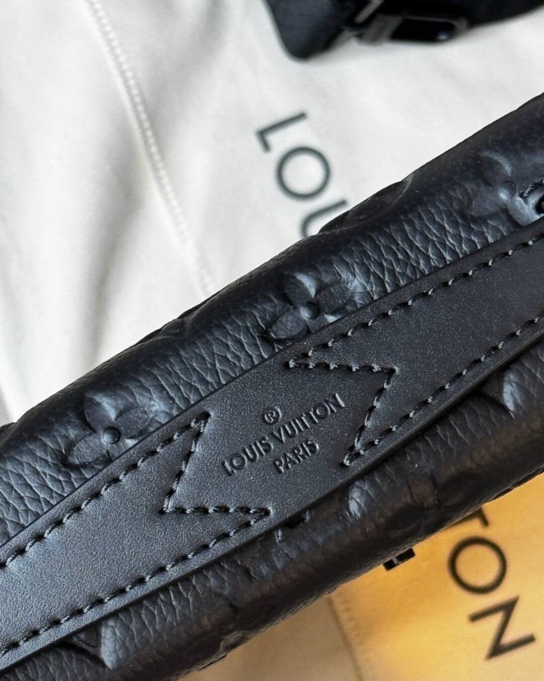 Сумка Louis Vuitton