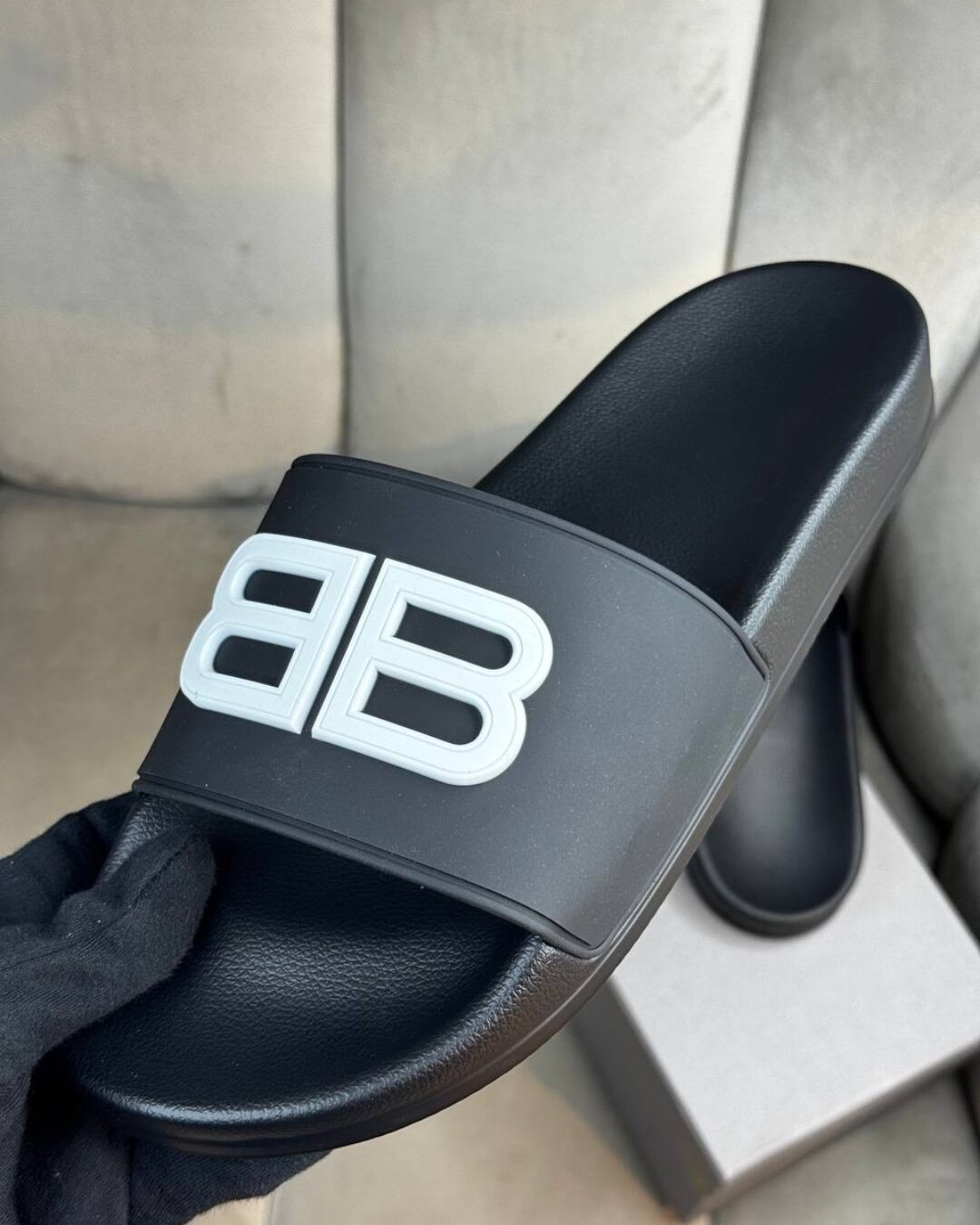 Тапки Balenciaga