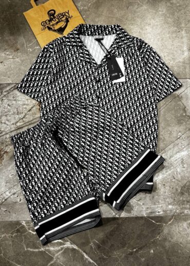 Костюм Dior