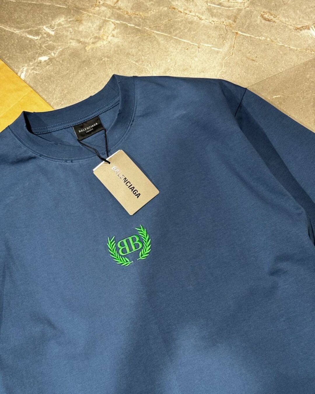 Футболка Balenciaga