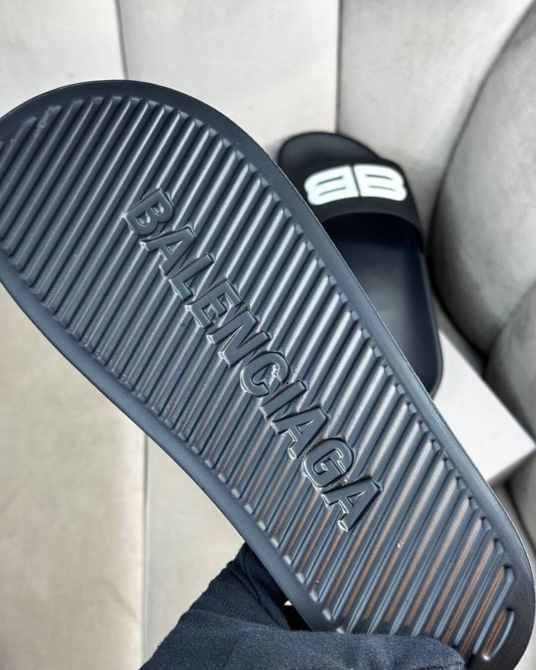 Тапки Balenciaga