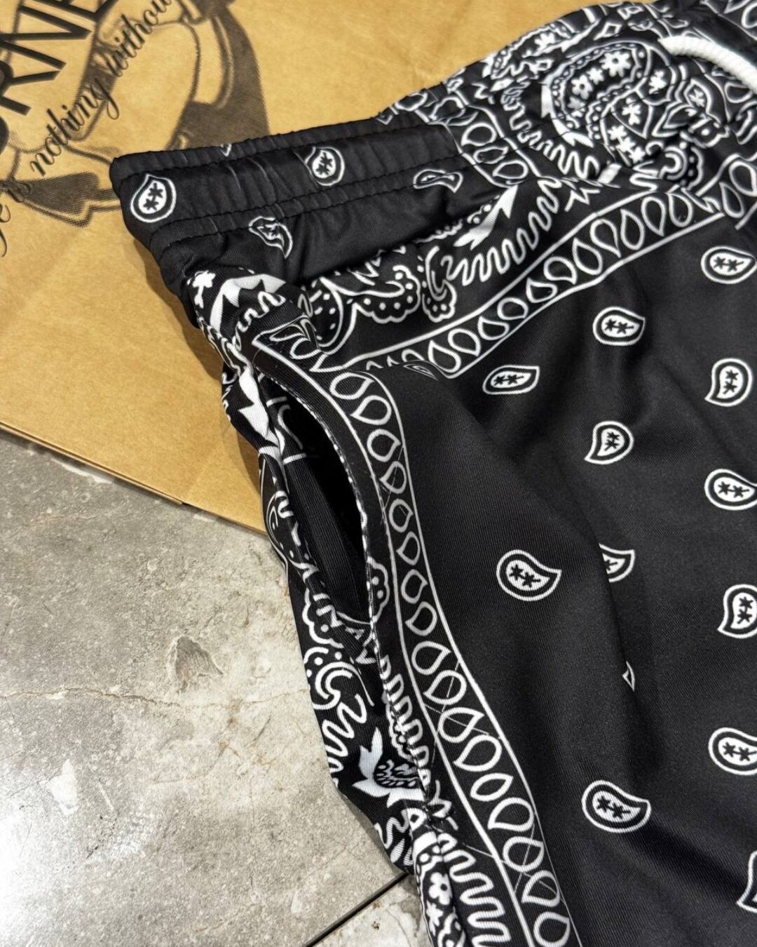 Шорты Amiri