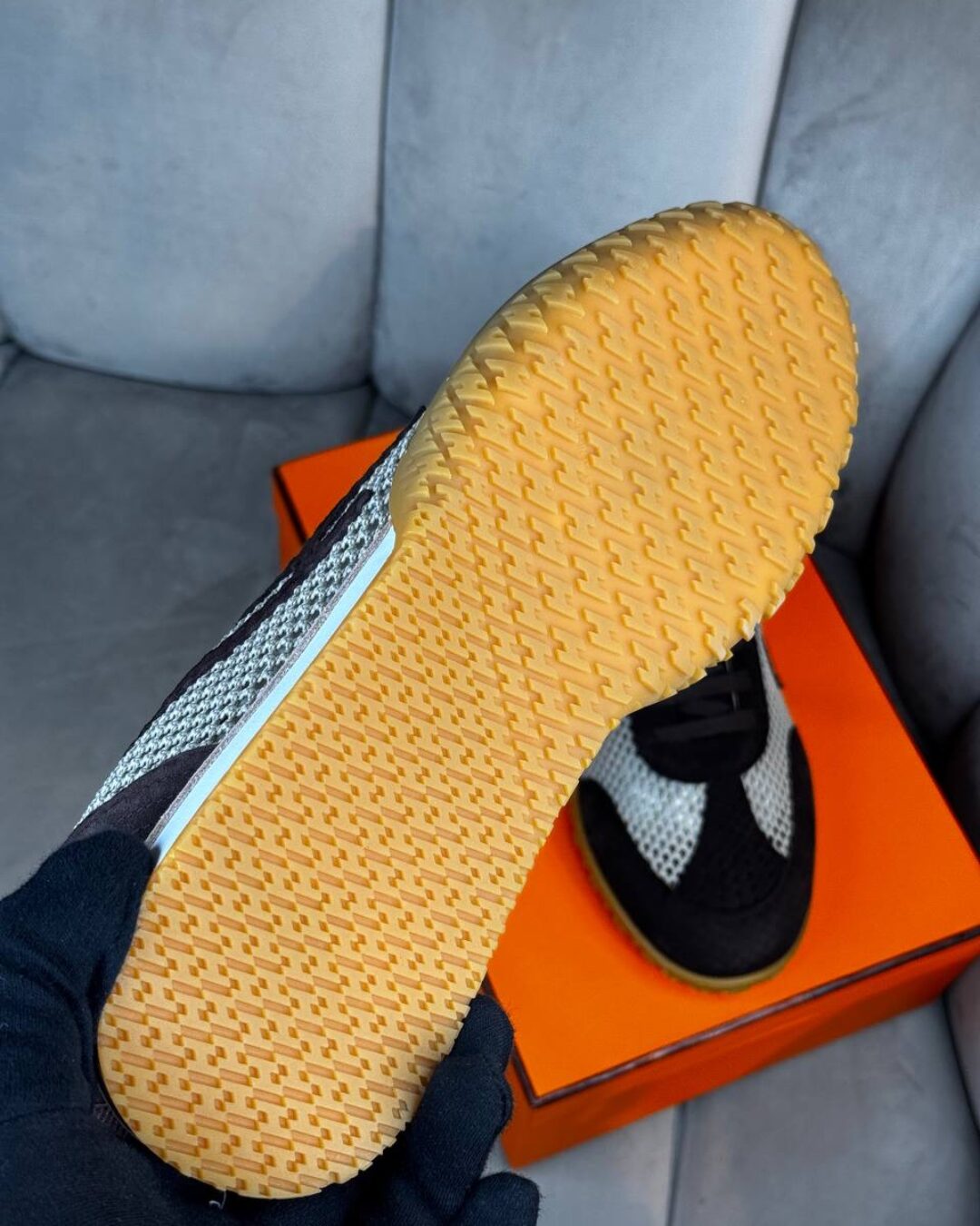 Кроссовки Hermes