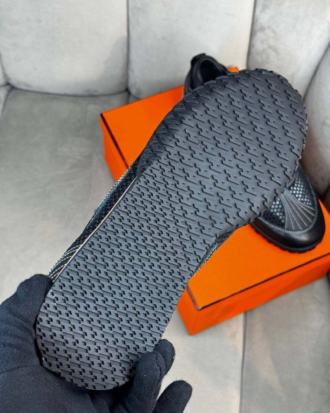 Кроссовки Hermes