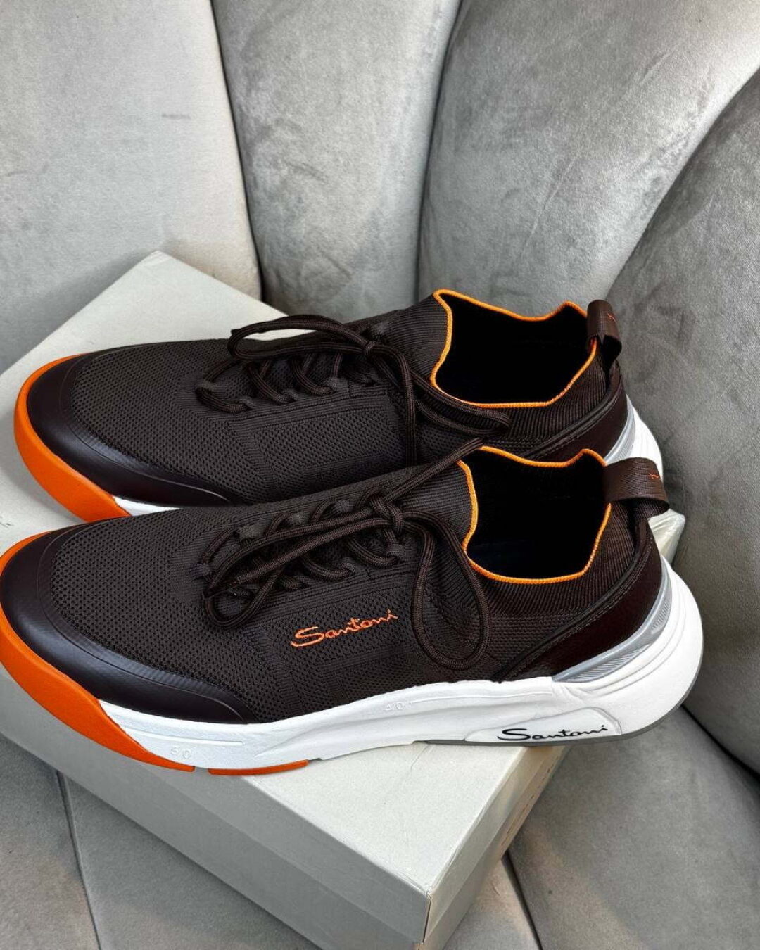 Кроссовки Santoni