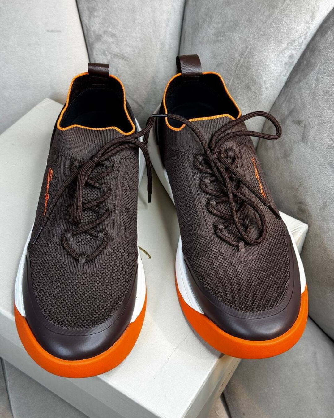 Кроссовки Santoni