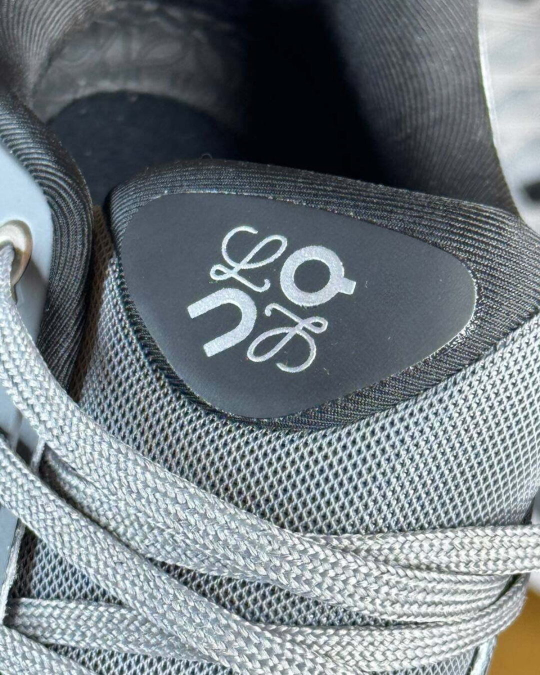 Кроссовки Loewe