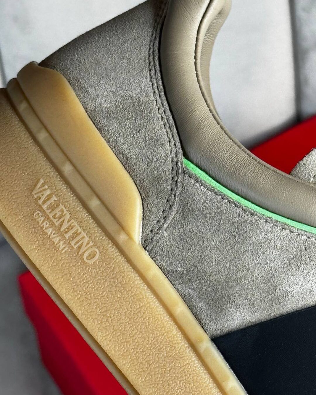 Кеды Valentino