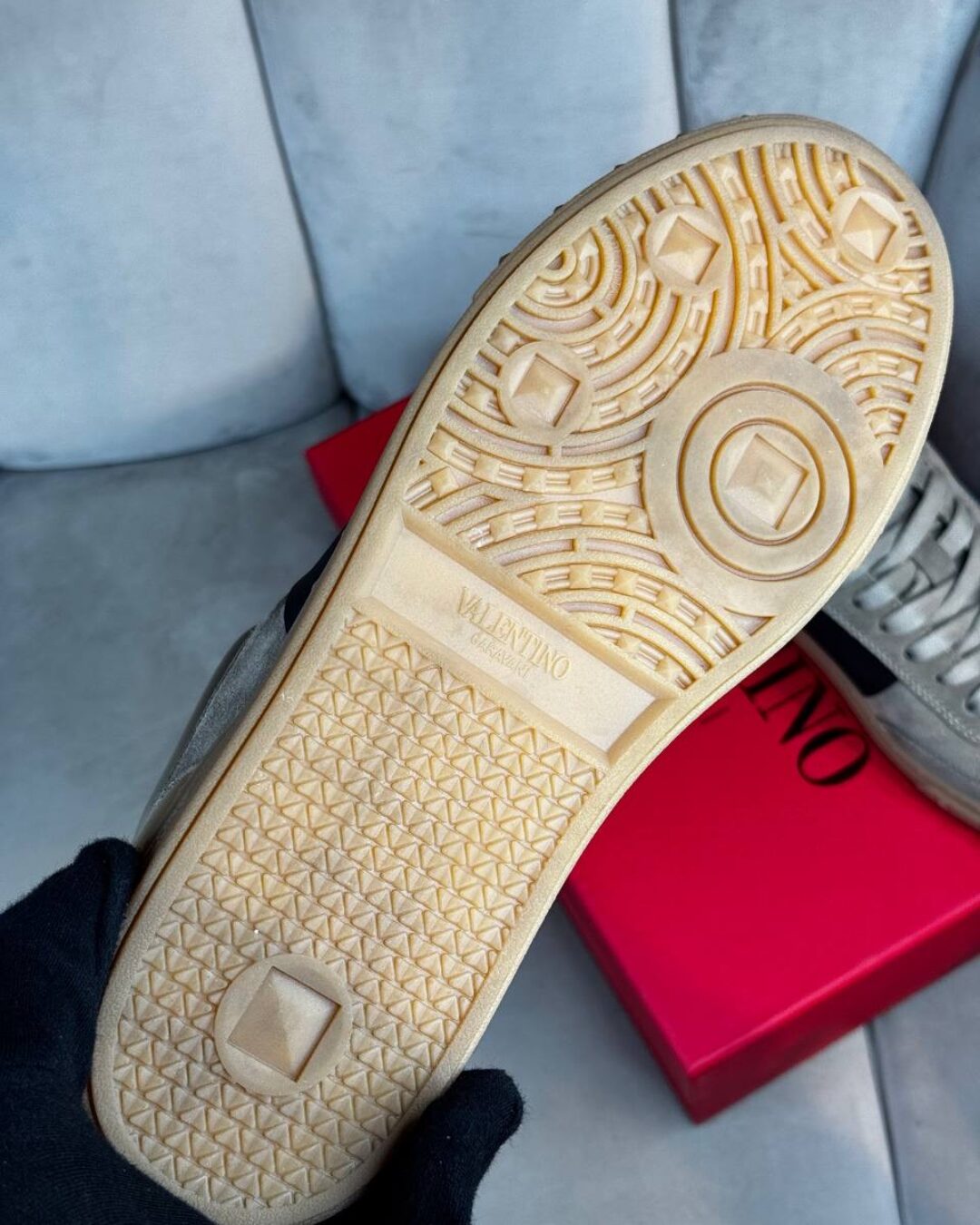 Кеды Valentino